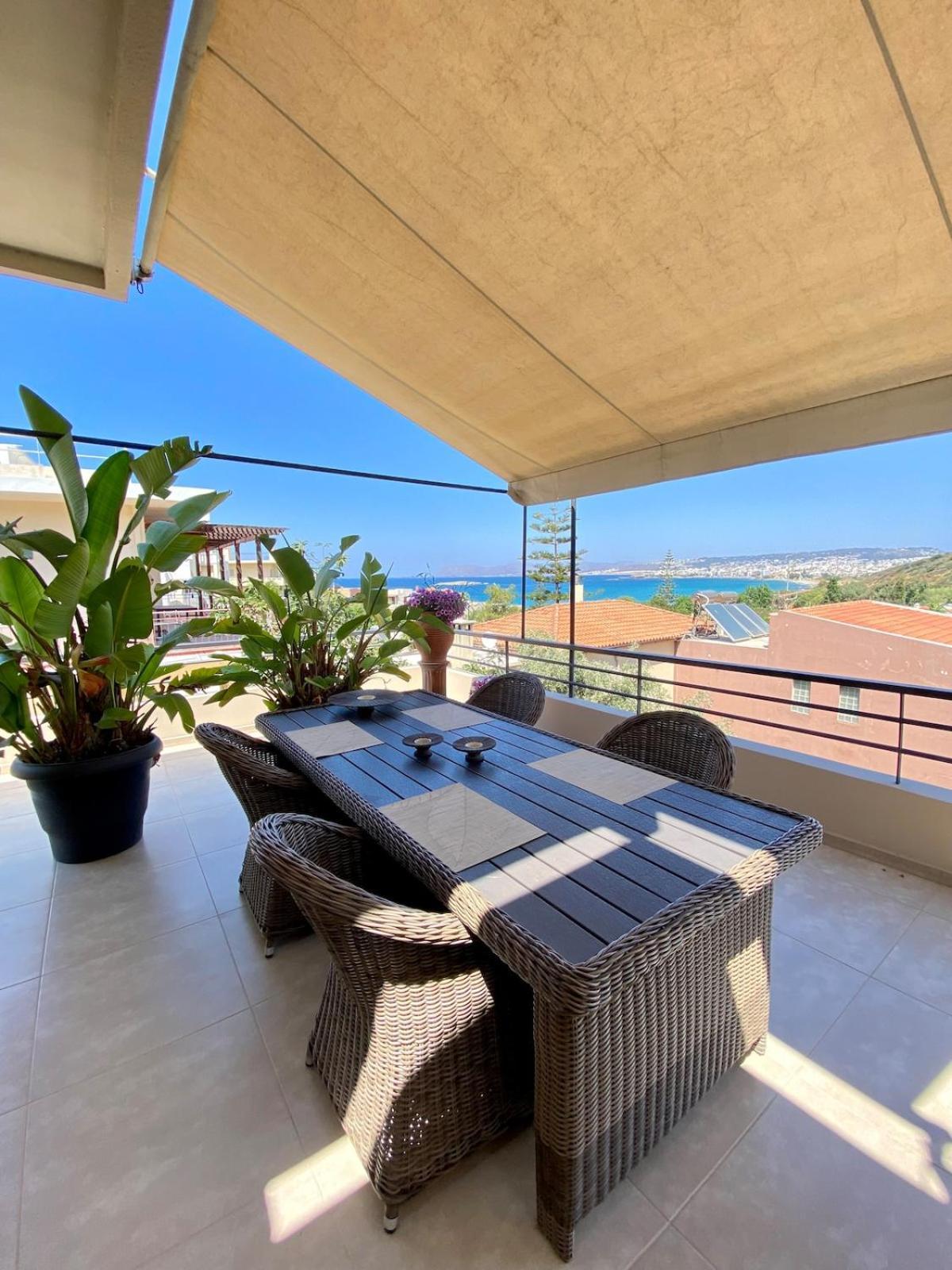 Golden View Villa Kato Daratso Exterior photo
